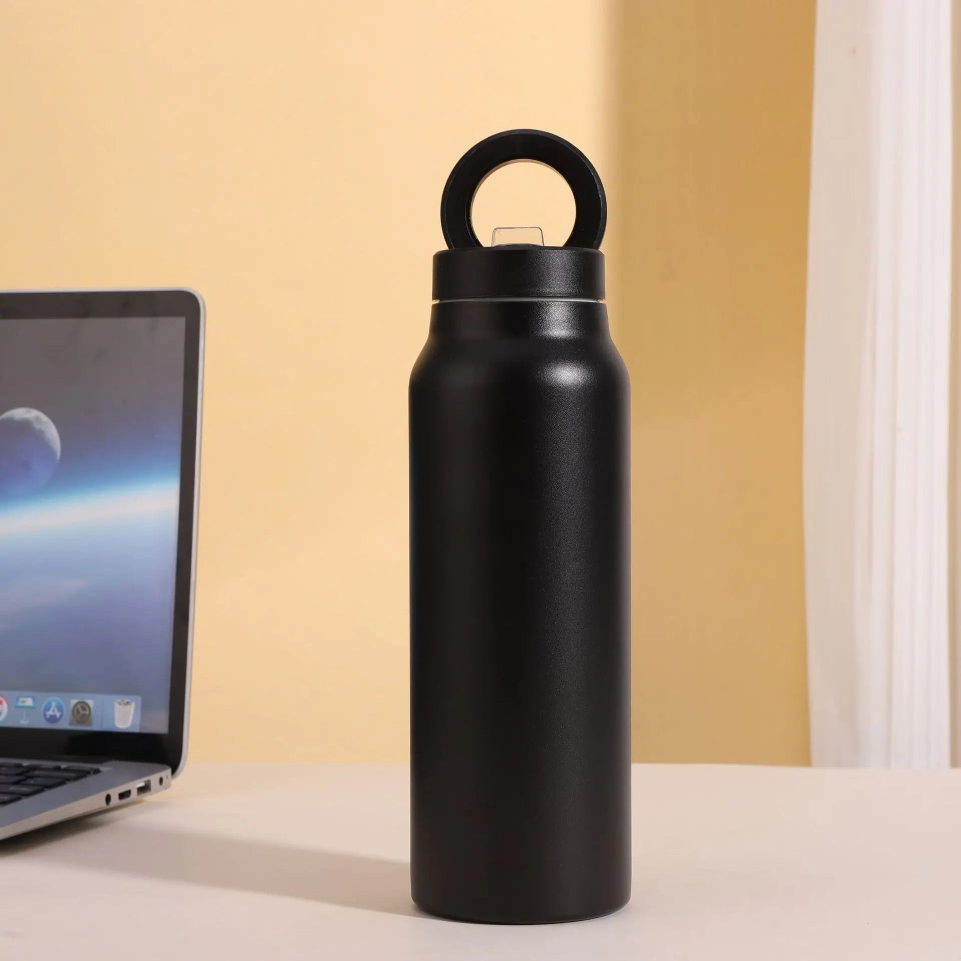 Painted Sports Thermos 24oz Vacuum Flask with Magnetic Phone Rack | Stainless Steel Water Bottle